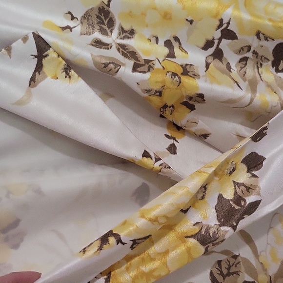 Stunning Jessica Howard dress - Picture 4 of 12